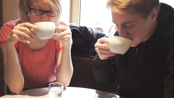 Кунилингус и жаркий секс с очкастой русской девушкой