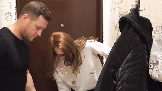 Пикапер развел на секс молодую телку с рыжими волосами