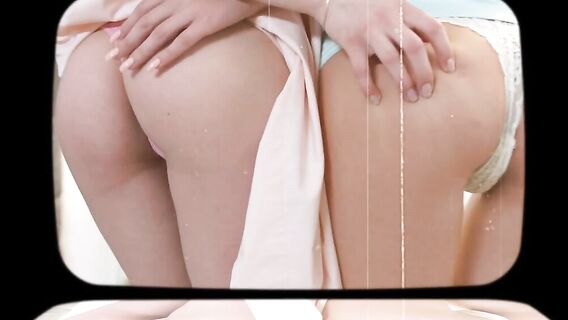 Две юные лесбияночки и фотограф устроили жмж на фотосессии