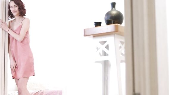 Долгая страстная прелюдия и дикий секс с 18-летней русской